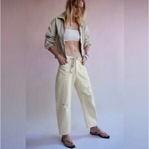 NWT We The Free Moxie Pull On Barrel Jeans | Lemon Icing | Size 32